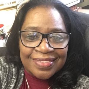 Meet your Posher, Gale